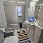 Casa Oliveiras - Piscina Privada, Jardim, Perto Da *