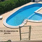 Casa Oliveiras - Piscina Privada, Jardim, Perto Da *