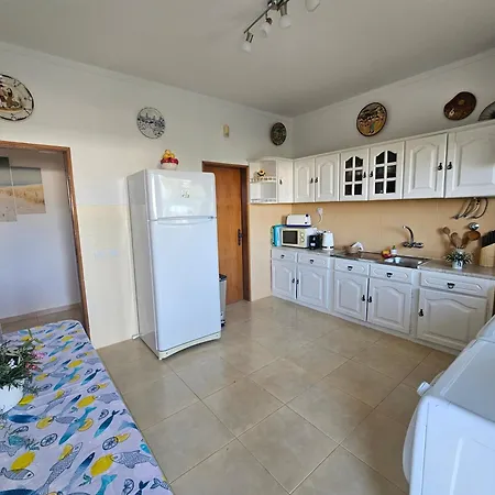 Casa Oliveiras - Piscina Privada, Jardim, Perto Da Villa *