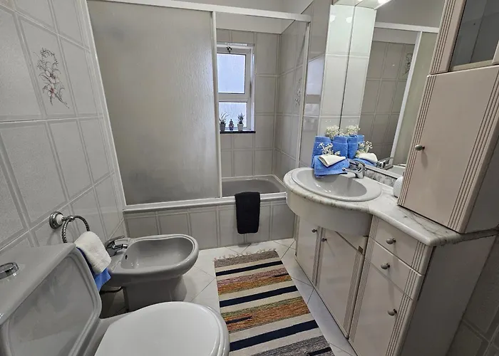 Casa Oliveiras - Piscina Privada, Jardim, Perto Da *