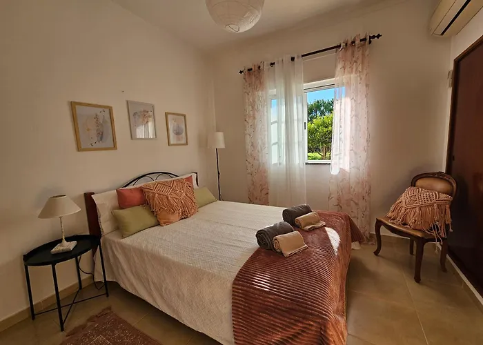 Casa Oliveiras - Piscina Privada, Jardim, Perto Da