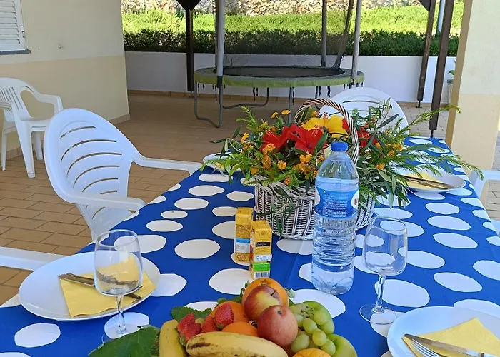 Villa Casa Oliveiras - Piscina Privada, Jardim, Perto Da