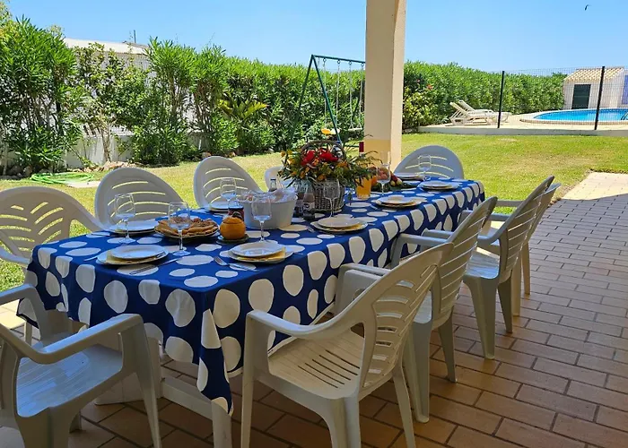 Casa Oliveiras - Piscina Privada, Jardim, Perto Da Moncarapacho