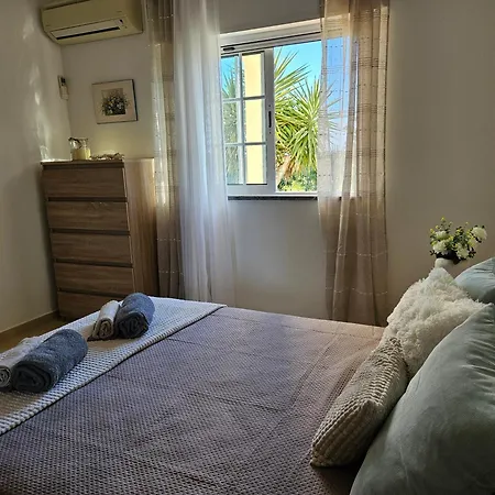 Casa Oliveiras - Piscina Privada, Jardim, Perto Da Villa *