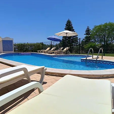 Villa Casa Oliveiras - Piscina Privada, Jardim, Perto Da